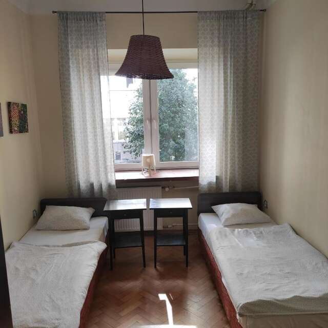 Хостелы Hostel Helvetia Варшава-32